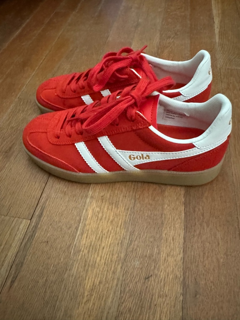 Gola Viper Leather Sneakers fits like a women’s 8 - Picture 3 of 5
